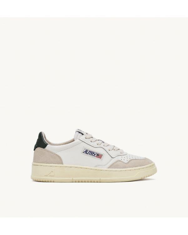 Sneakers MEDALIST LOW SUEDE AND LEATHER COLOR WHITE AND MOUNT