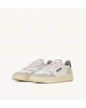 Sneakers MEDALIST LOW SUEDE AND LEATHER COLOR WHITE AND MOUNT