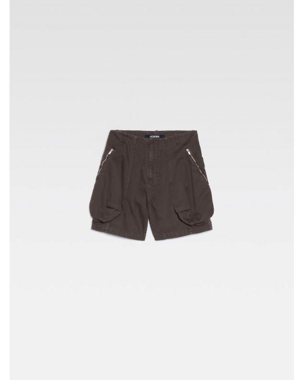 LE SHORT CARGO CROISSANT DARK BROWN