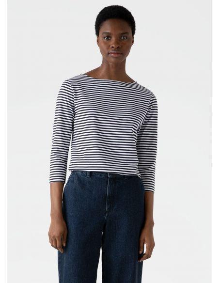 WHITE AND NAVY BLUE BOAT NECK T-SHIRT