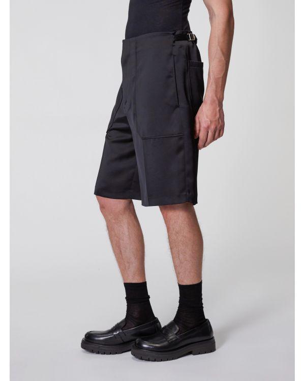 BERMUDA SATIN BLACK 2