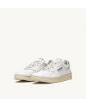 MEDALIST LOW MAN SNEAKERS WHITE AND GREEN LEATHER
