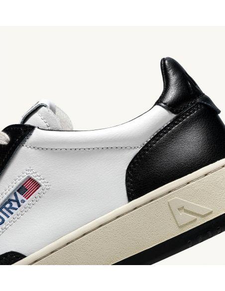 SNEAKERS MEDALIST LOW WOMEN LEATHER WHITE BLACK