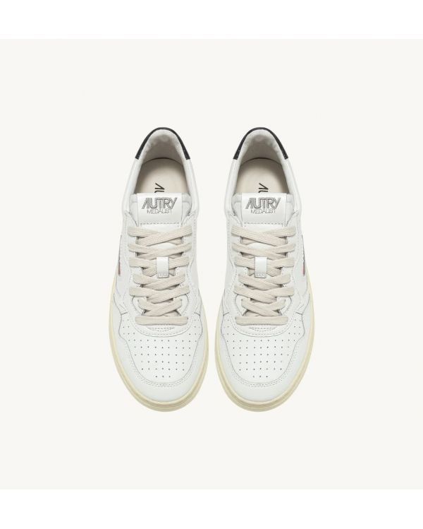 SNEAKERS MEDALIST LOW MAN WHITE AND BLACK LEATHER