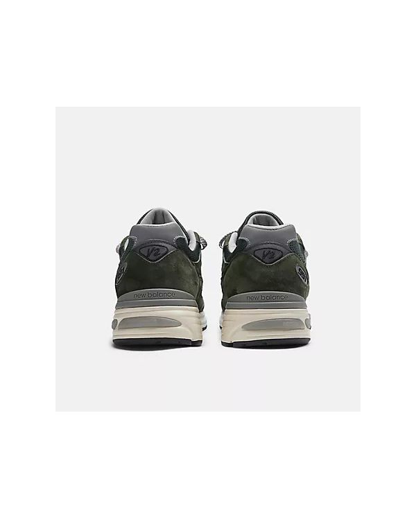 SNEAKERS UK U991GRV2 KOMBU GREEN / BLACK FOREST / SMOKED PEARL