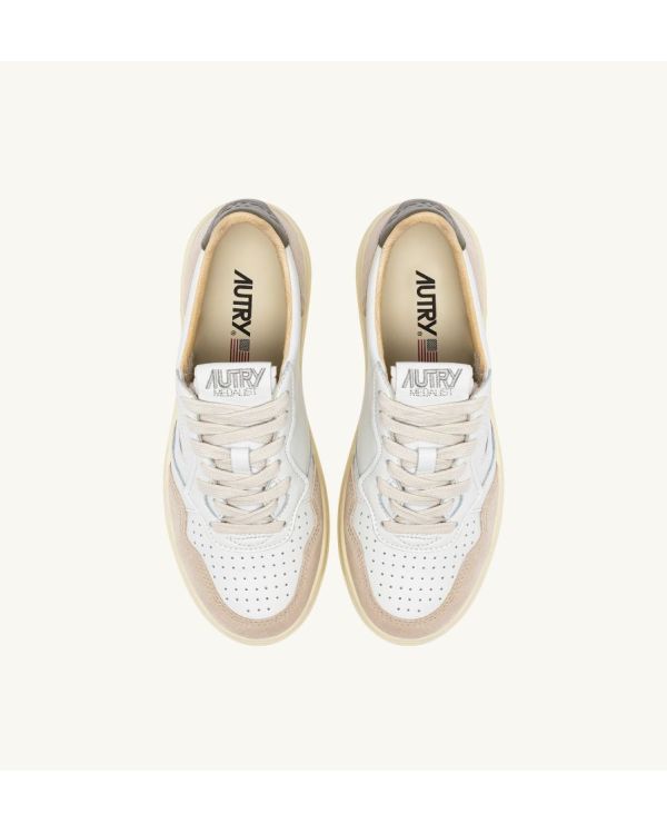 SNEAKERS MEDALIST LOW MAN LEATHER / SUEDE WHITE / CVRT GREEN
