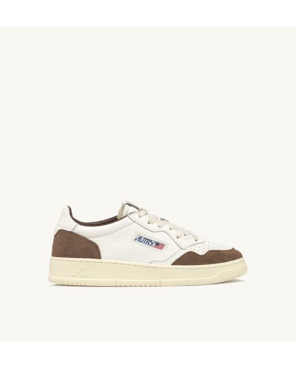 SNEAKERS MEDALIST LOW MAN GOAT / SUEDE WHITE / CIGAR