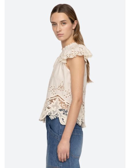 TOP GIANNA LACE FLUTTER SLV BONE