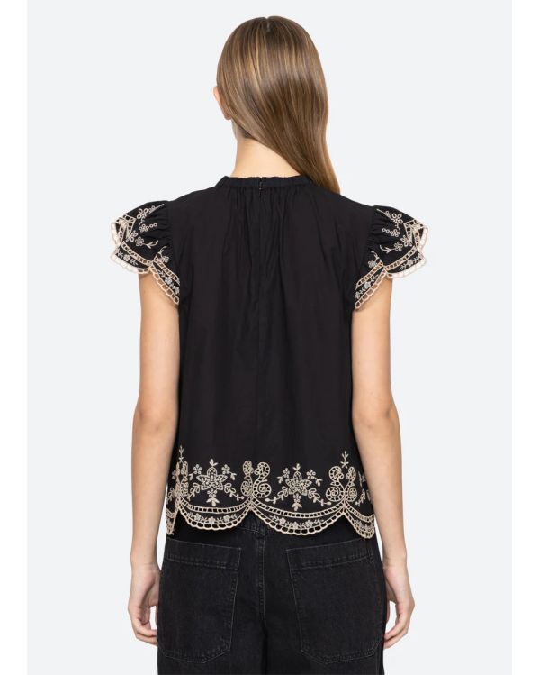 TOP KINGSLEY EMBROIDERY FLUTTER SLV BLACK
