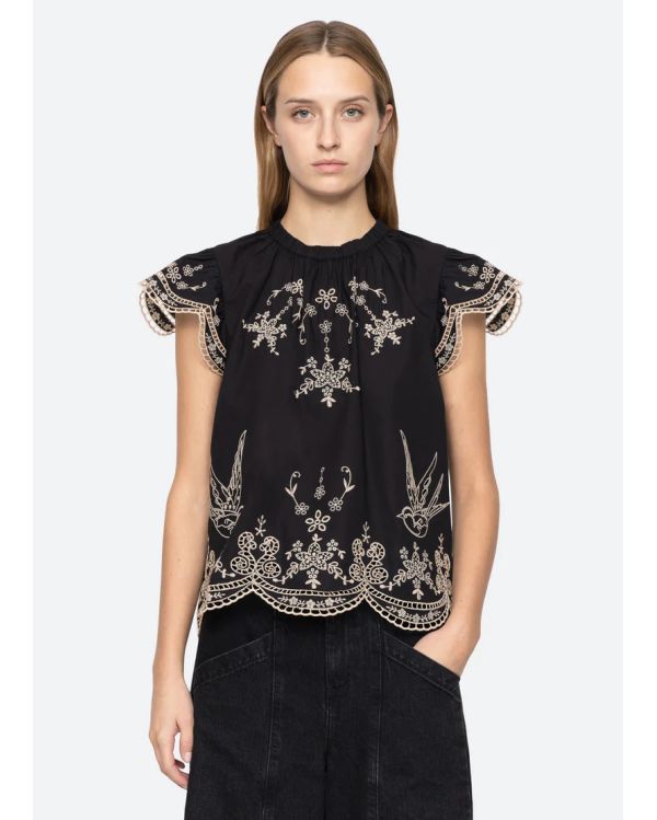 TOP KINGSLEY EMBROIDERY FLUTTER SLV BLACK