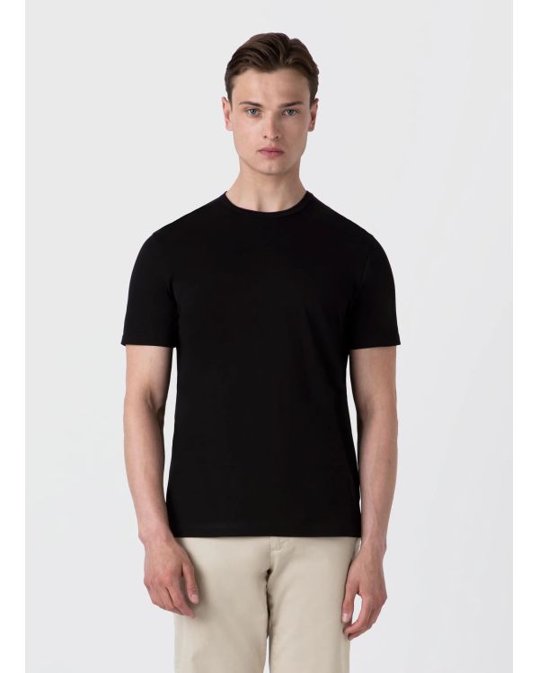 CLASSIC BLACK TSHIRT