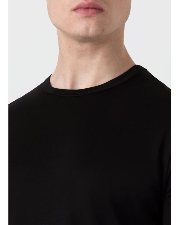 CLASSIC BLACK TSHIRT