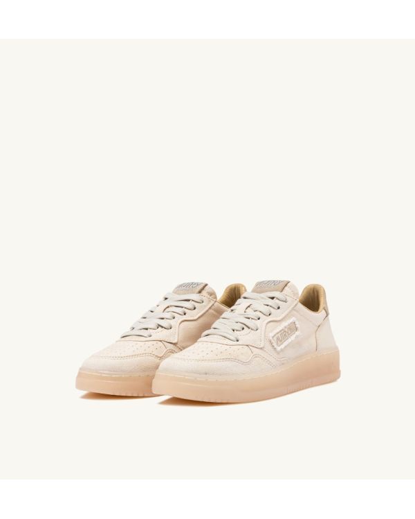 MEDALIST LOW MAN SNEAKERS IN IVORY CANVAS
