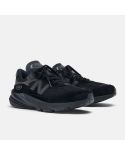 SNEAKERS MADE IN USA 990V6 BLACK