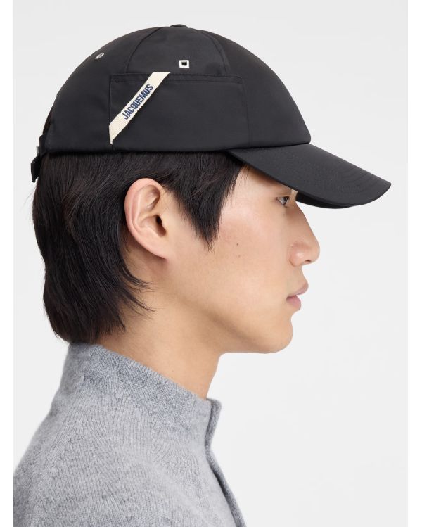 THE BLACK OVALIE CAP 2