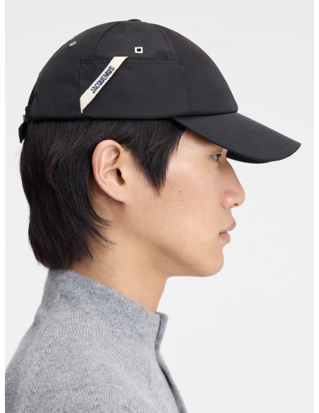LA CASQUETTE OVALIE BLACK