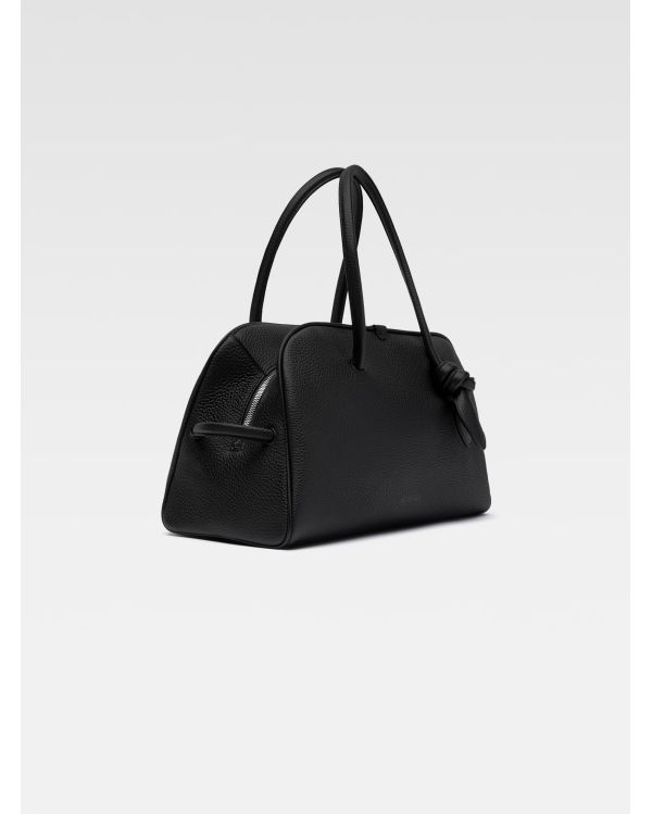 LE TURISMO BLACK 2