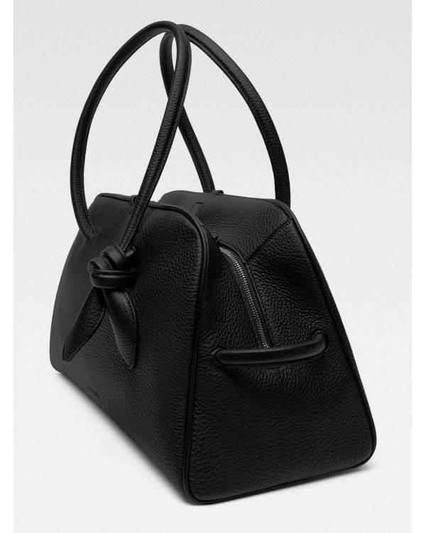 LE TURISMO BLACK
