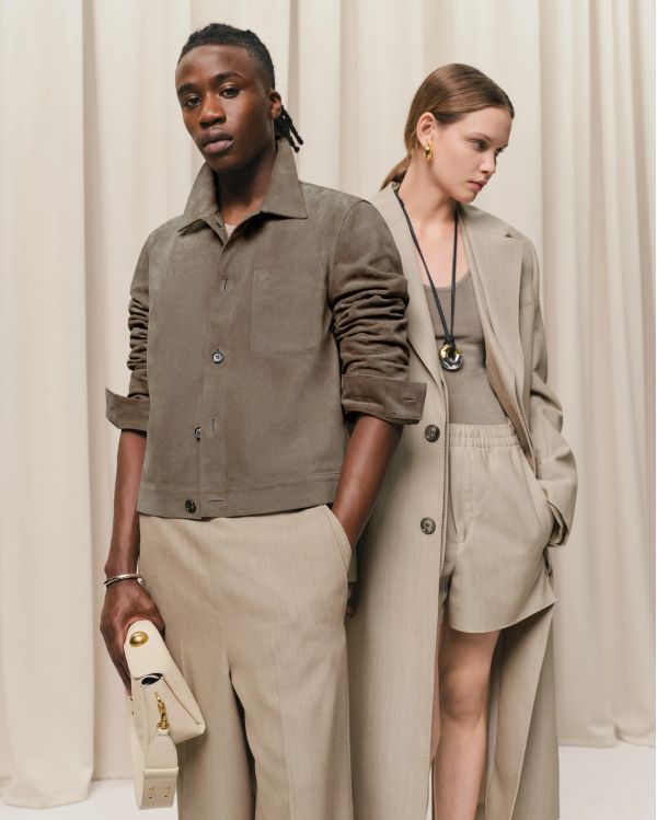 VESTE BEIGE EN CUIR CENDRE
