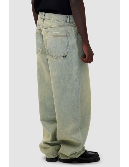 DIRTY WASH DENIM PANTS