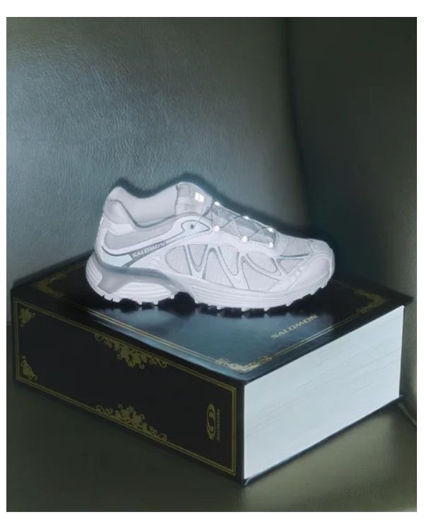 SNEAKERS XT-WHISPER WHITE / LUNAR ROCK / FTW SILVER