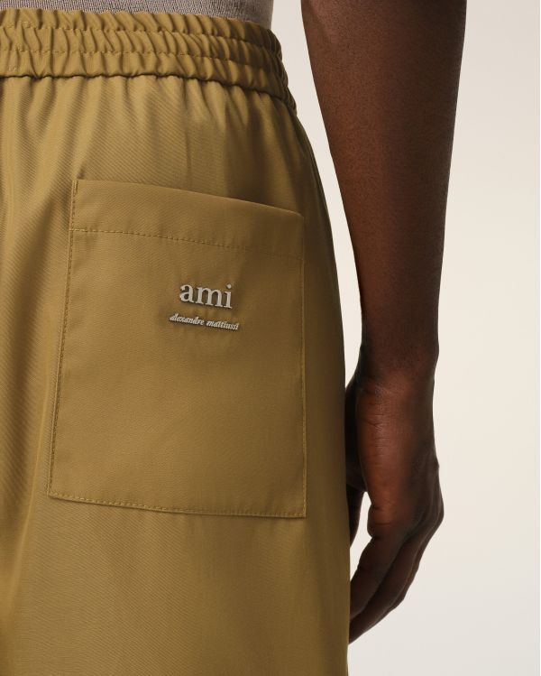 MUSTARD SHORTS IN HAVANA TWILL
