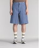 WIDE 5 SHORT INDIGO / NATURAL HICKORY
