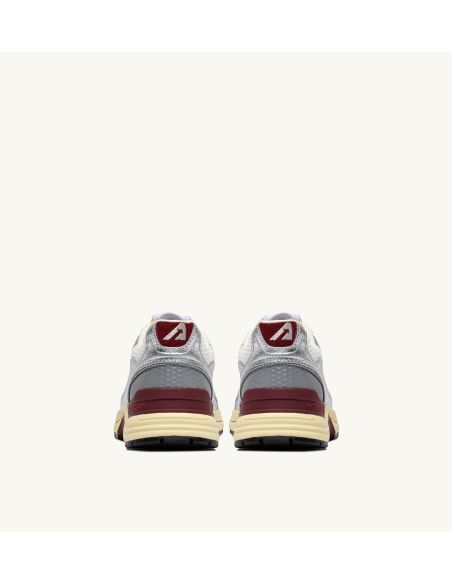 HYPERWAY SNEAKERS WOMAN WHITE AND SILVER-TONE LAMINATED