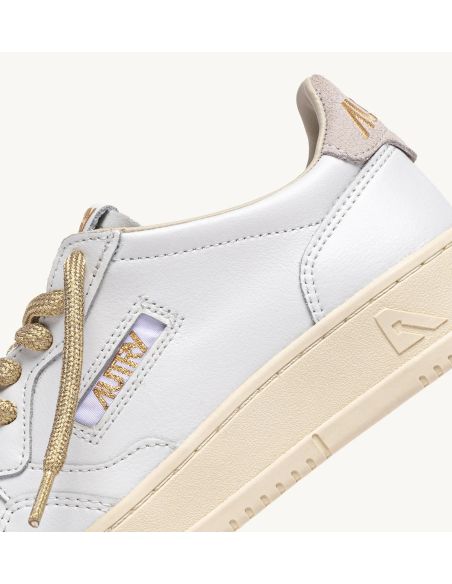 MEDALIST SNEAKERS WOMAN WHITE AND DETAILS IN GOLD LUREX