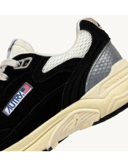 HYPERWAY SNEAKERS WOMAN BLACK AND SILVER