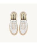 MEDALIST WOMAN SNEAKERS IN WHITE AND SILVER
