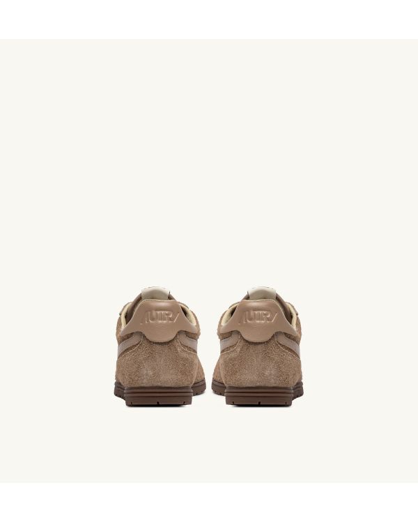 WINDSPIN WOMEN'S PEANUT SNEAKERS