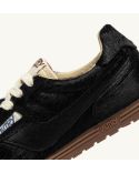 WINDSPIN WOMEN'S BLACK PONY SNEAKERS