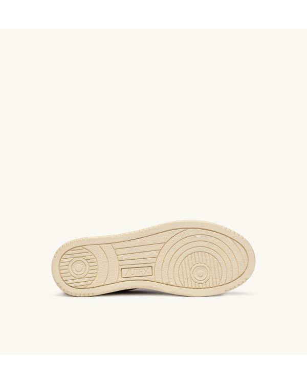 MEDALIST WOMEN'S BEIGE PONY SNEAKERS