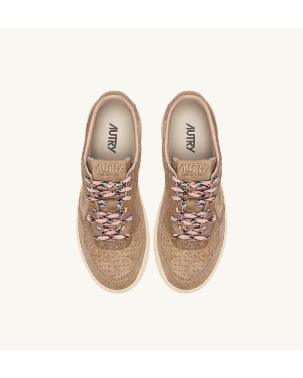 MEDALIST WOMEN'S BEIGE PONY SNEAKERS