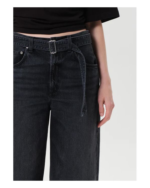 JEAN ARCANE CF TAPER WASHED BLACK