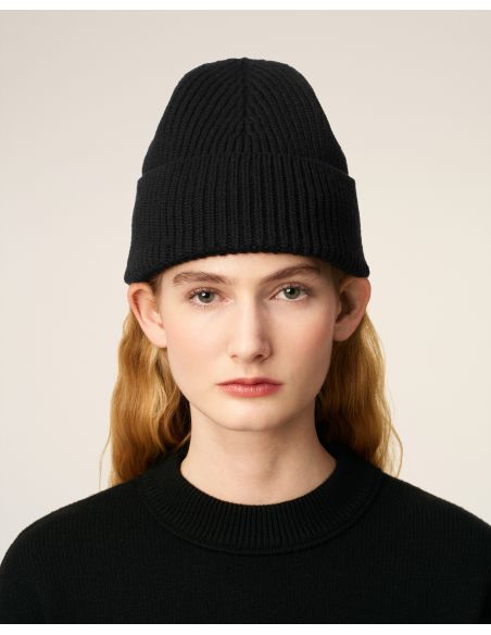 BLACK WOOL AMI DE COEUR HAT