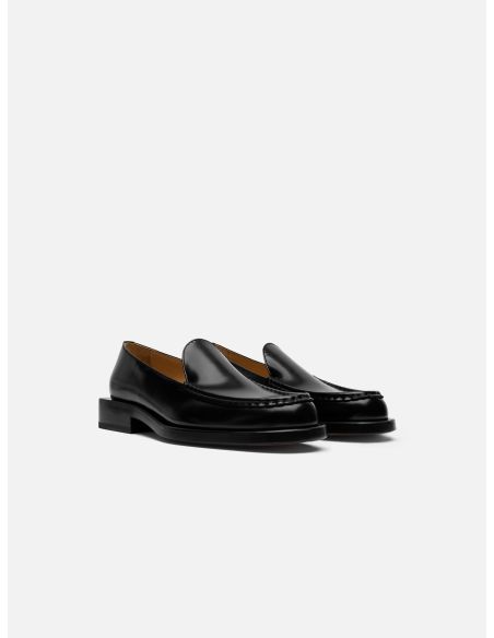 LES MOCASSINS NOIR