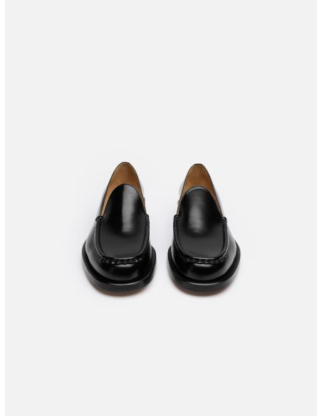 LES MOCASSINS NOIR