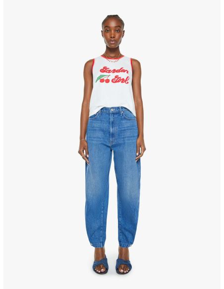 THE COURT CRUSHER GARDEN GIRL WHITE TSHIRT