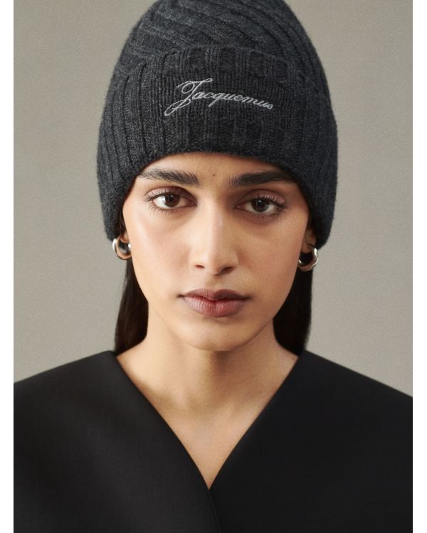 THE DARK GREY TOURNI BEANIE