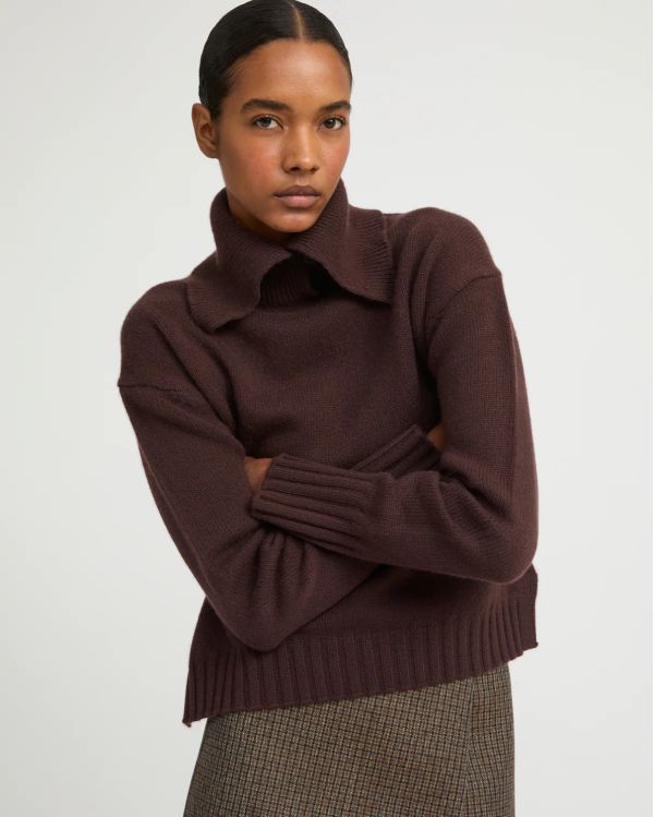 PULL À COL EN MAILLE CACHEMIRE MARRON FONCÉ
