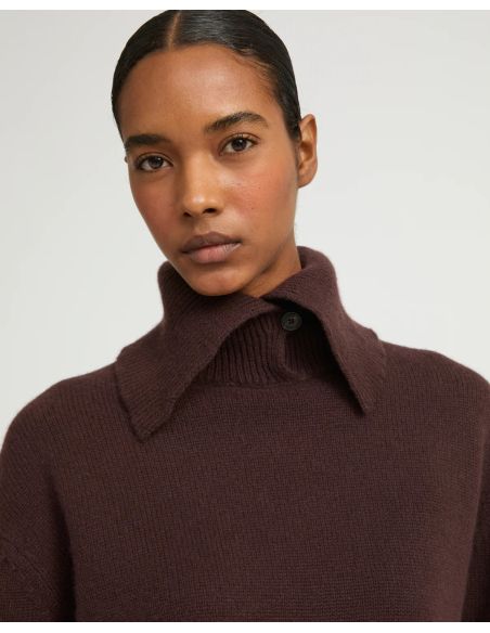 CASHMERE KNIT NECK SWEATER DARK BROWN