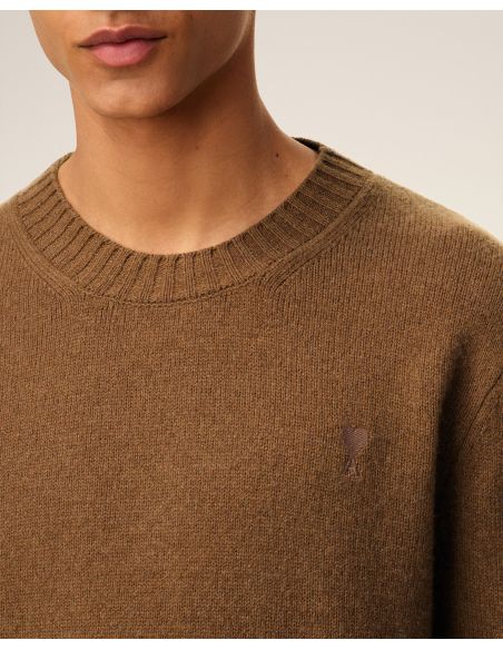 HAZELNUT CASHMERE AMI DE COEUR ROUND NECK SWEATER