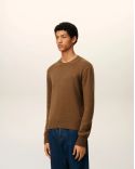HAZELNUT CASHMERE AMI DE COEUR ROUND NECK SWEATER