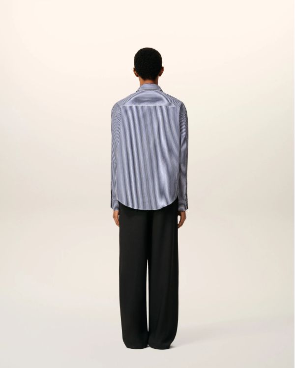 CHEMISE BOXY EMBOSSÉE RAYÉE BLEU ROI/BLANC/NOIR