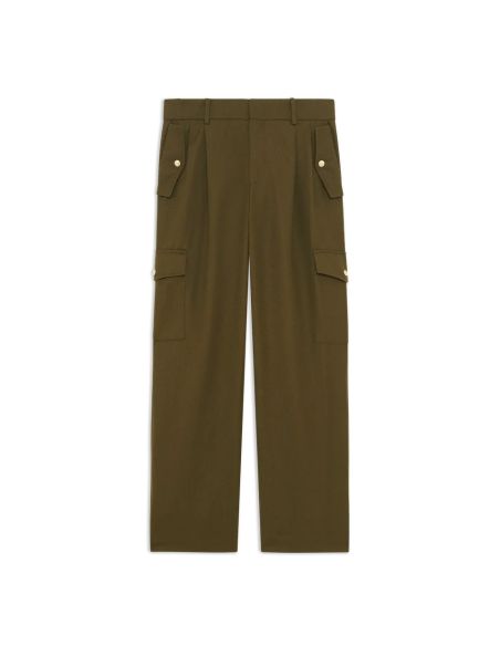 THE KHAKI CARGO PANTS