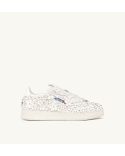 MEDALIST LOW WOM PATENT/FLOWER WHITE