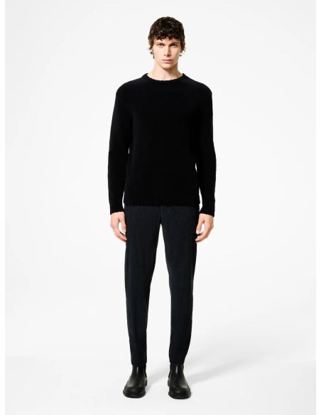 CINEMATT ROUND KNIT BLACCK SWEATER