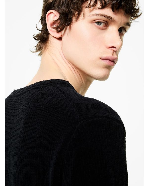 CINEMATT ROUND KNIT BLACCK SWEATER